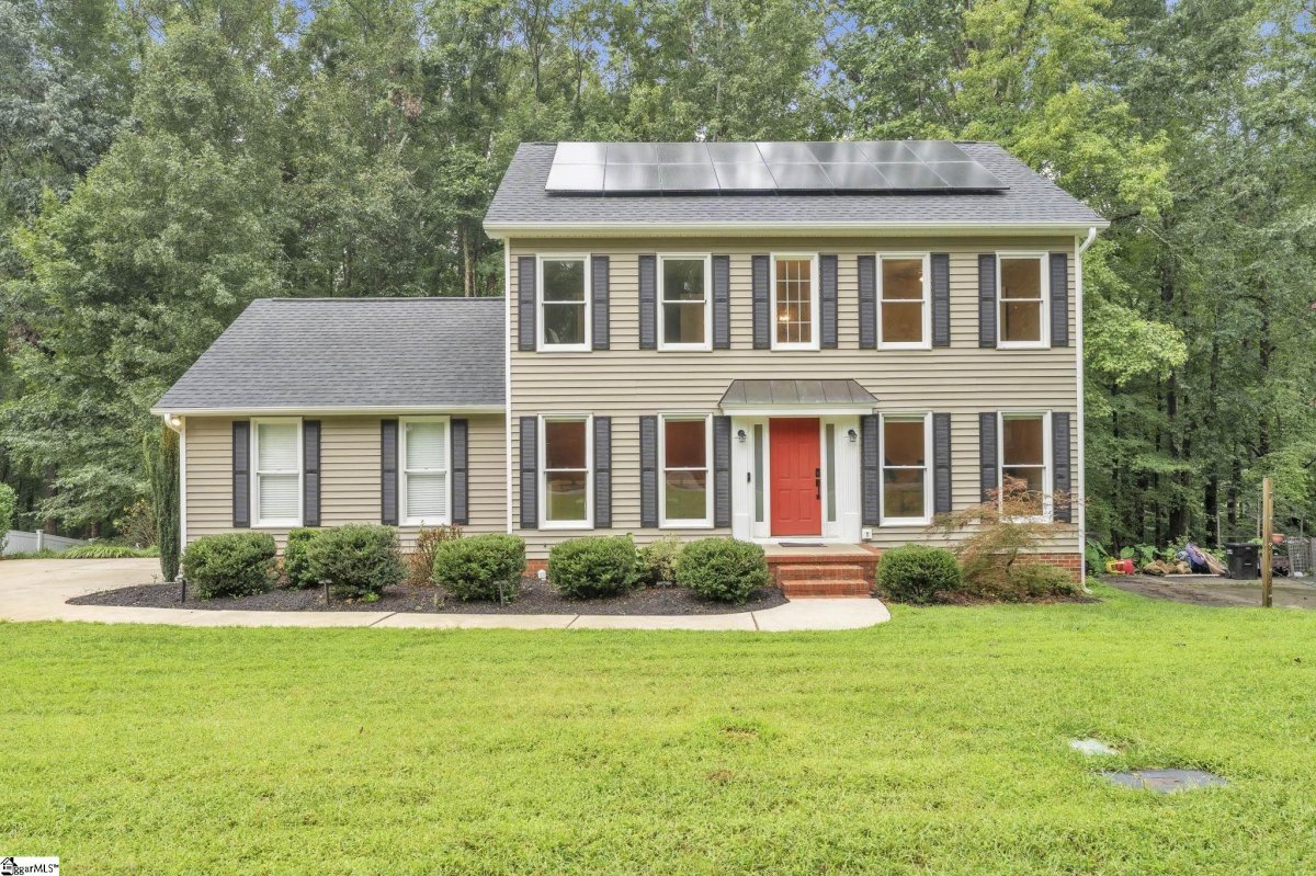 501 Foxhound Road