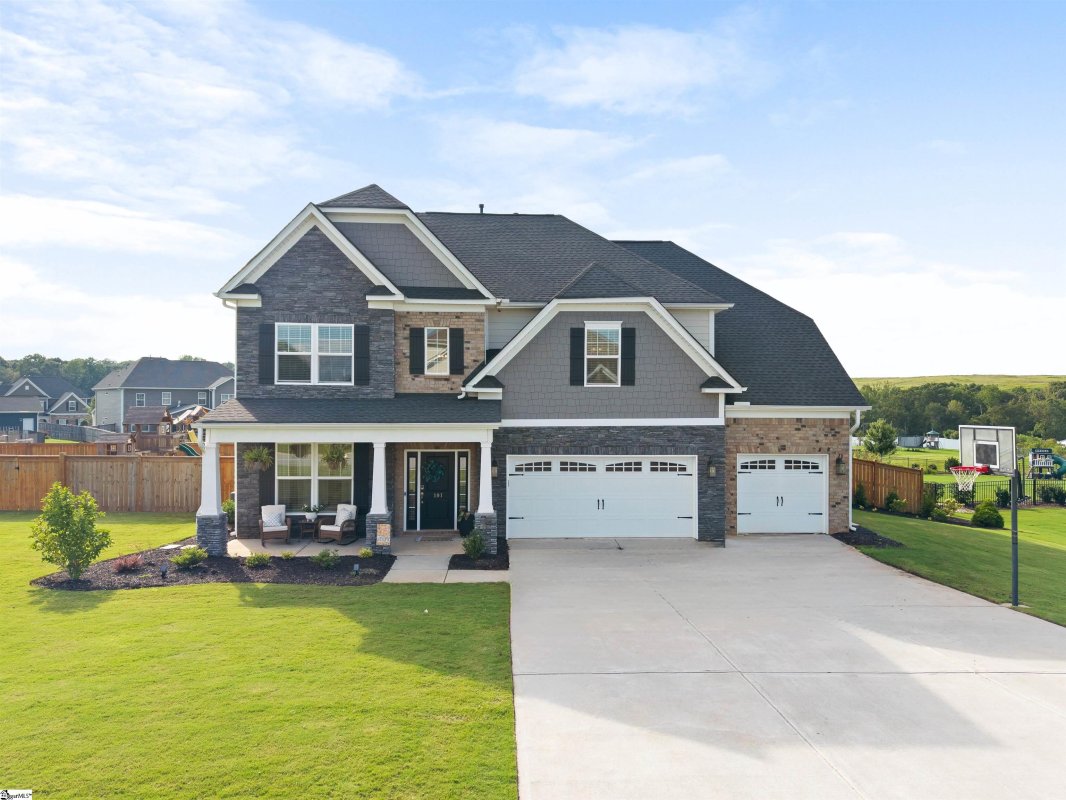 101 Spring Garden Way