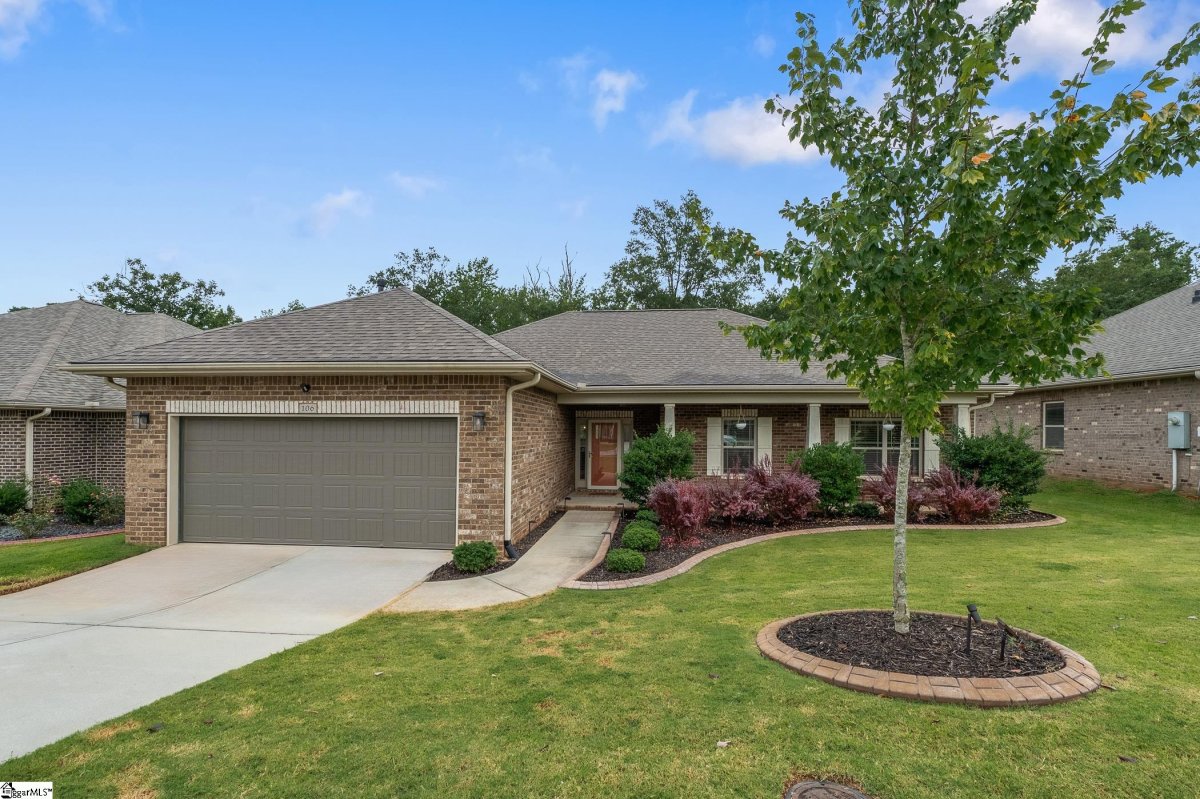 106 Starlight Drive