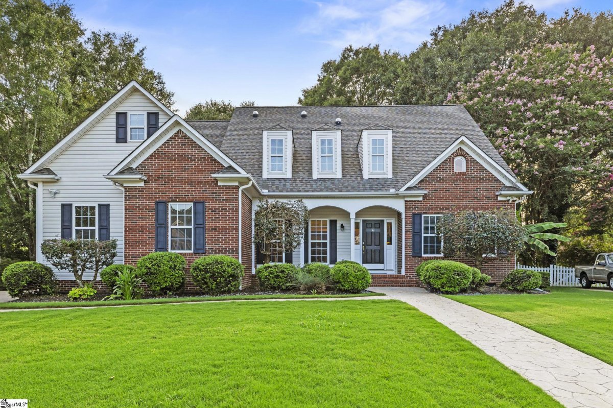 6 Gables Way
