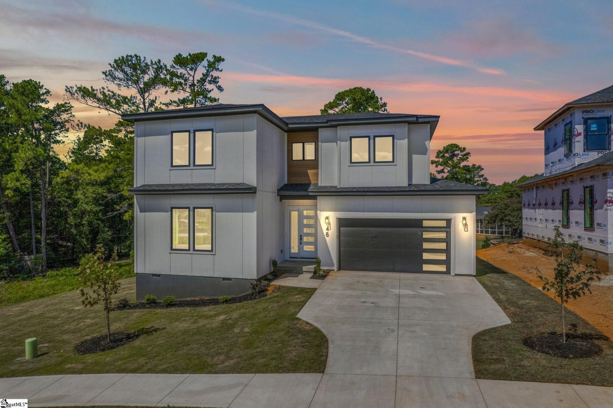 48 Village Crest Drive