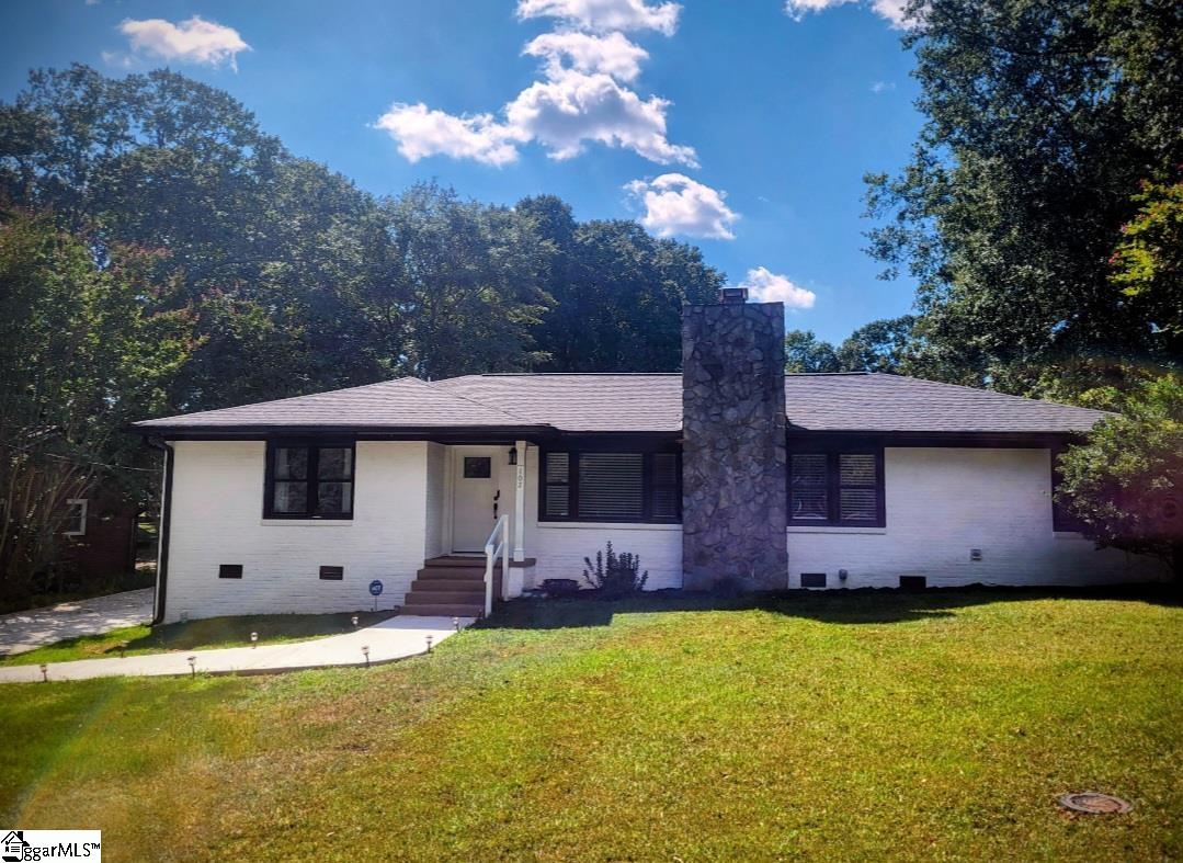 102 Terrace Circle