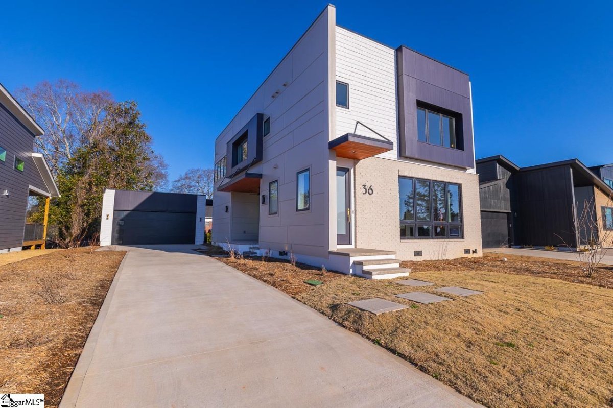 36 Village Crest Drive