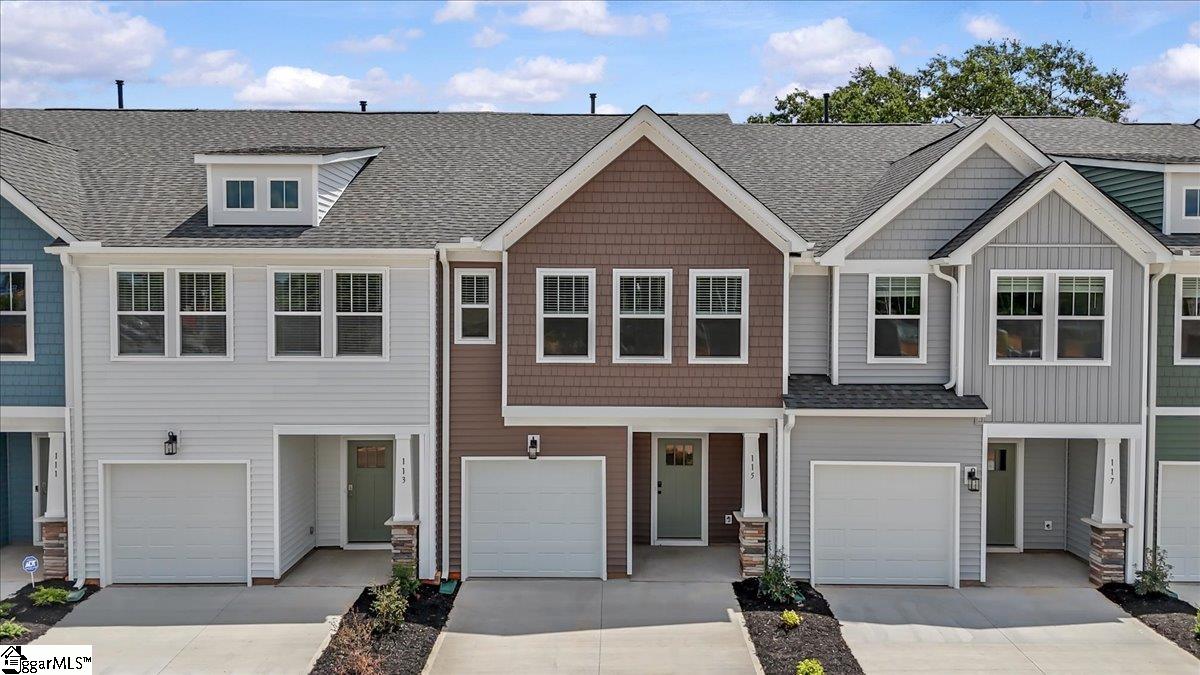 115 Zoey Way