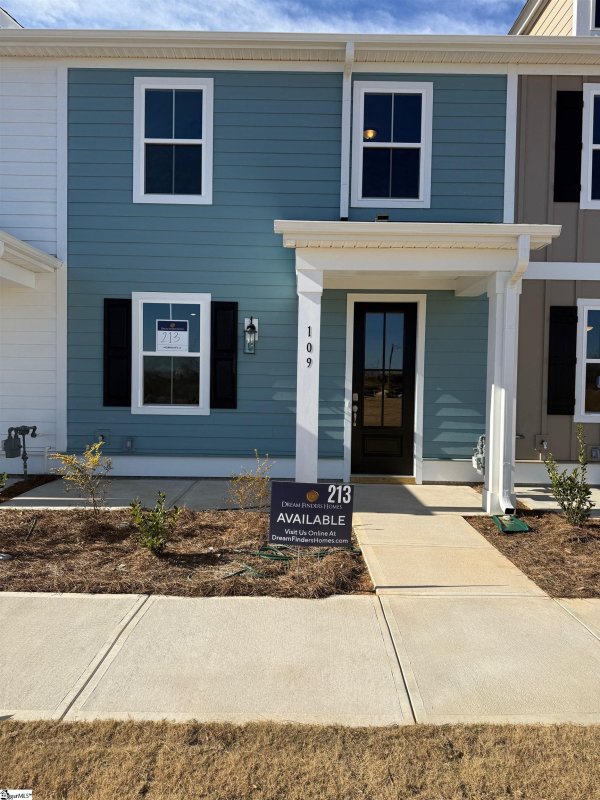 109 Twomey Circle
