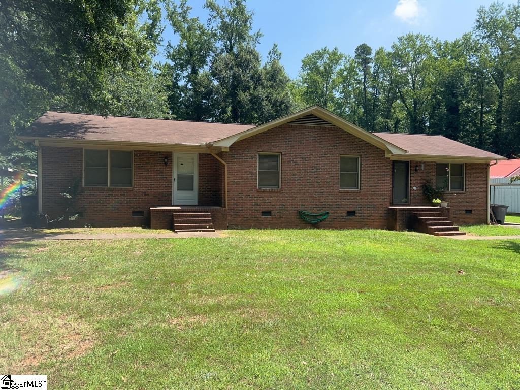 102 Crestview Drive