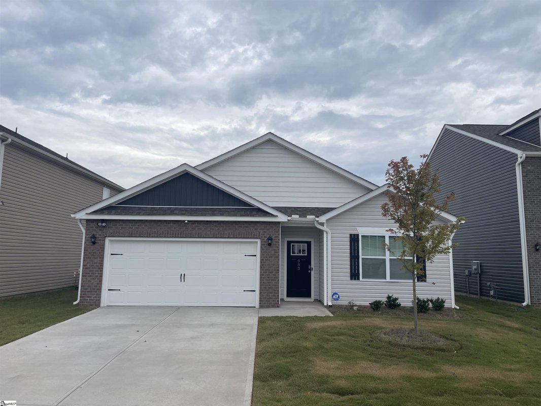 933 Greyford Lane
