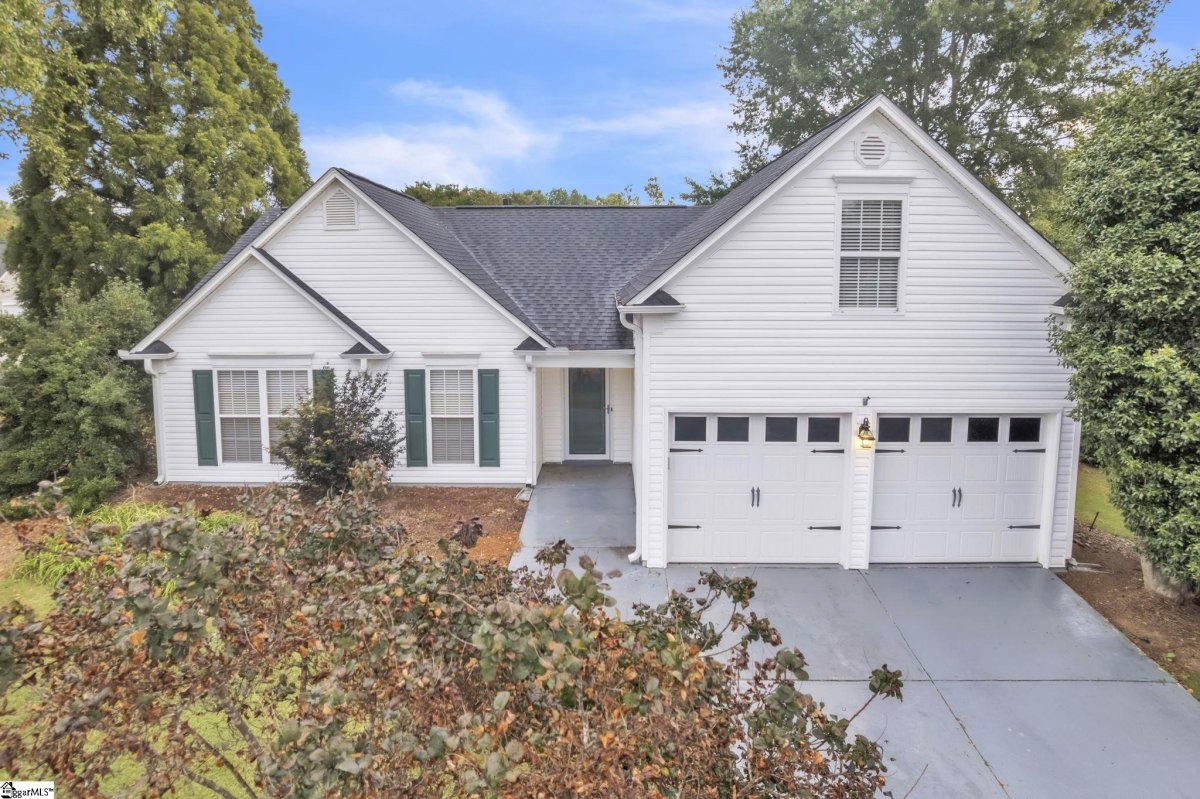 1 Waterfield Court