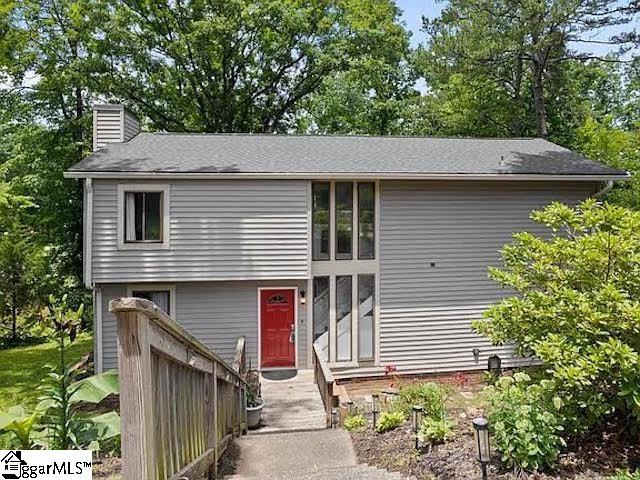1201 Winding Way
