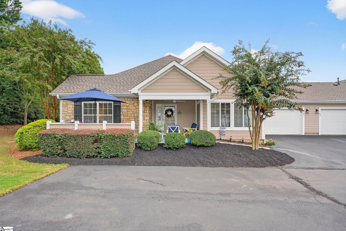 161 Ravines Lane