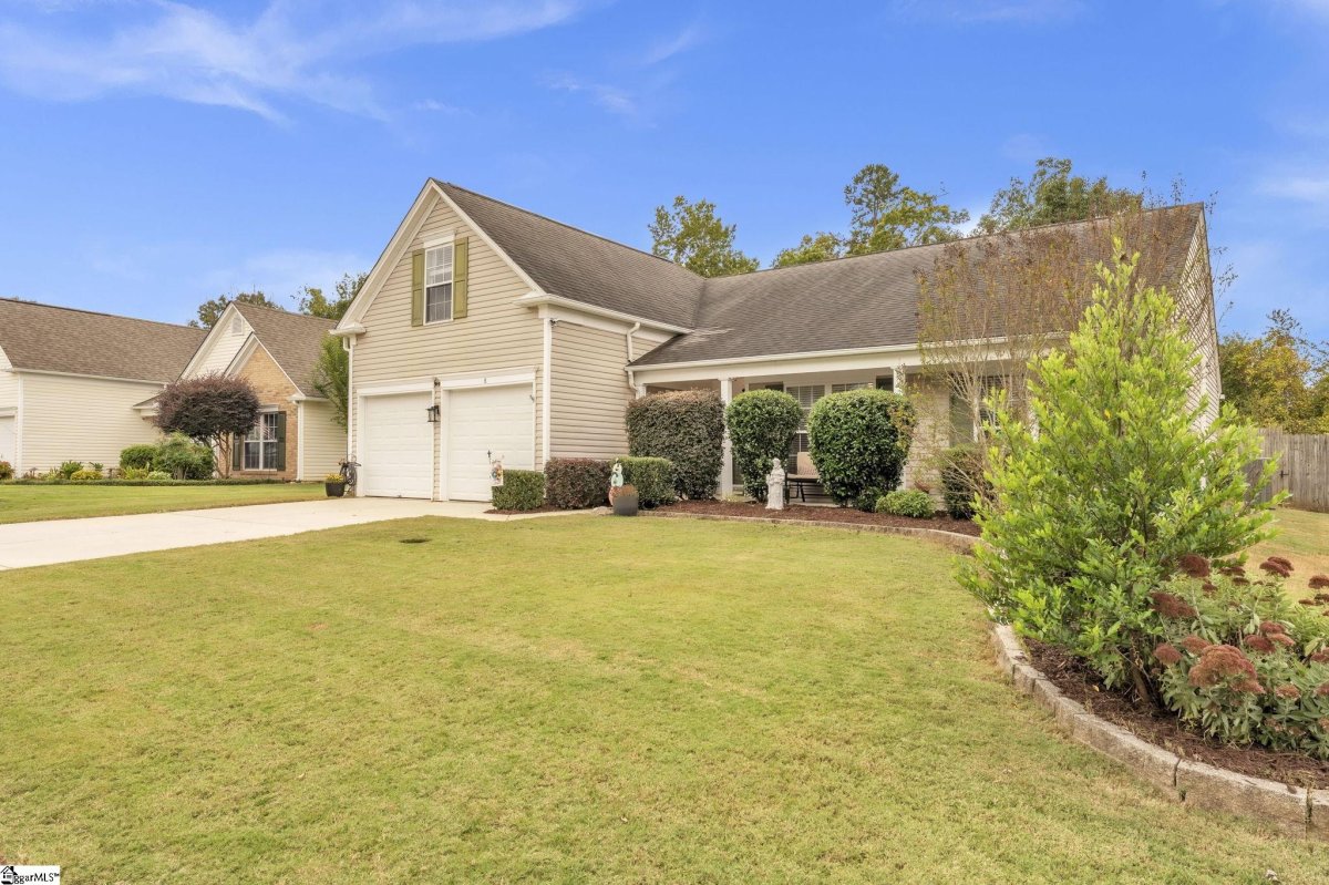 8 Ventana Court