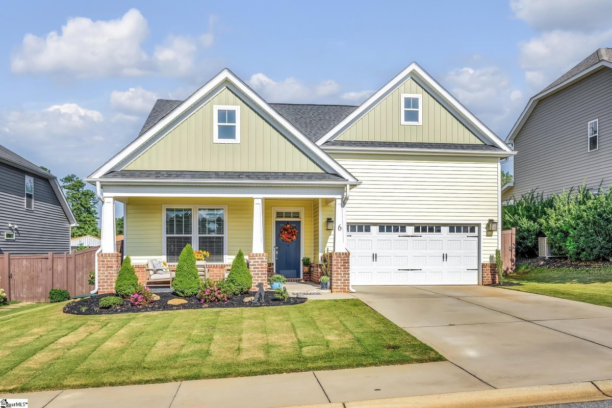 6 Glenview Park