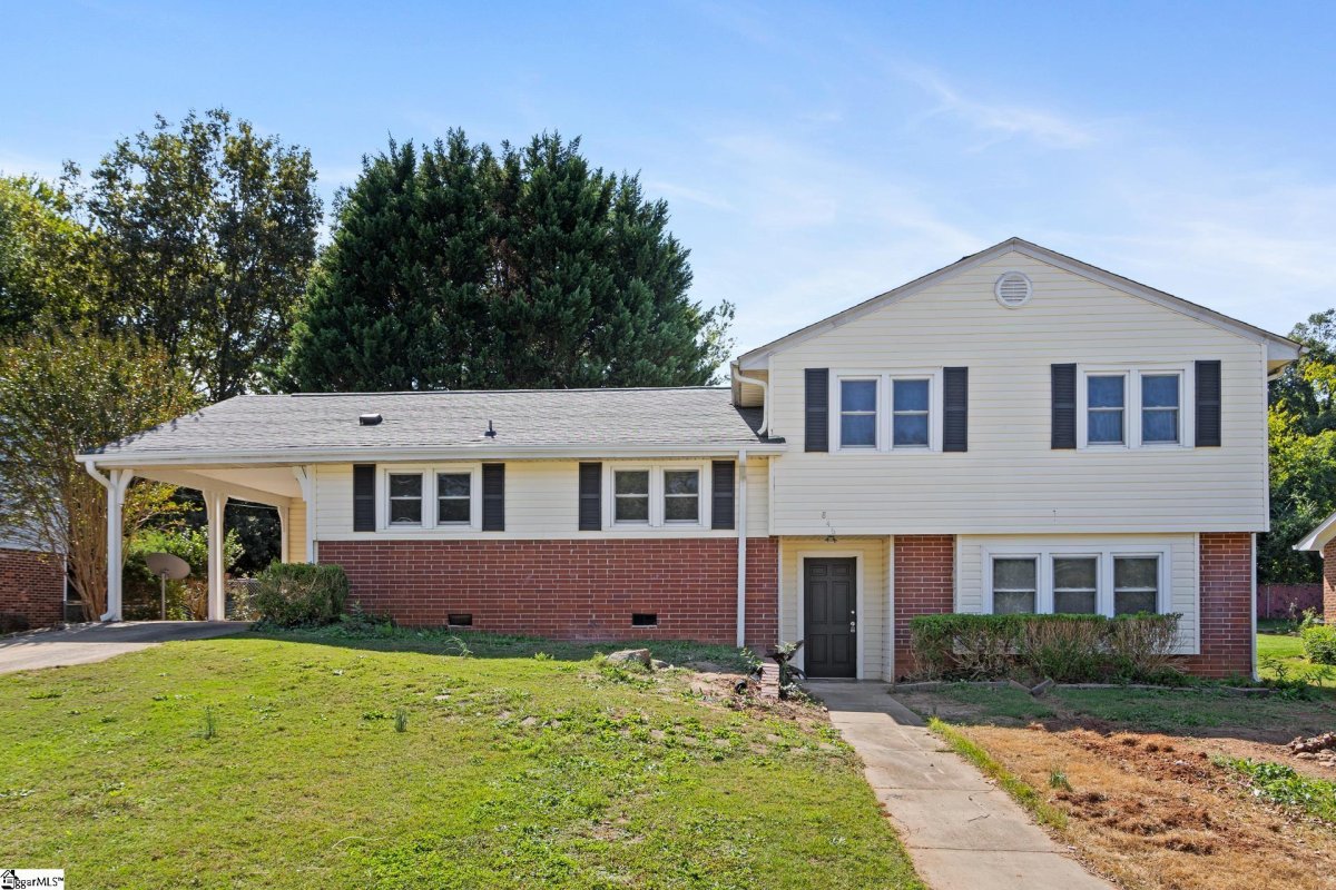 846 Pine Creek Drive