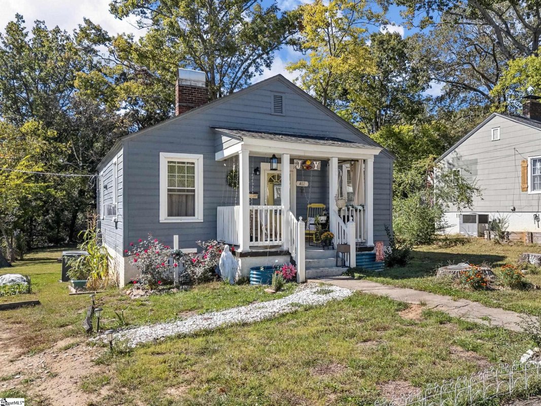 402 Gentry Street
