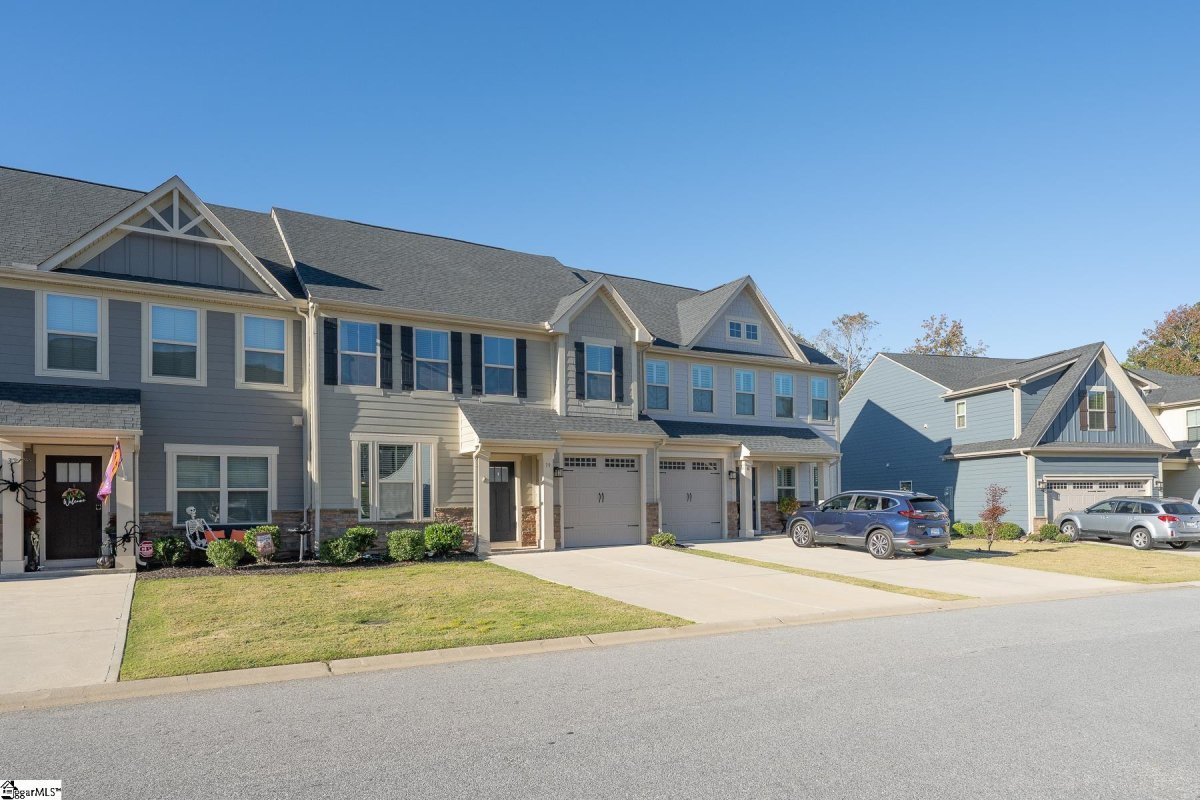 39 Moss Hollow Way