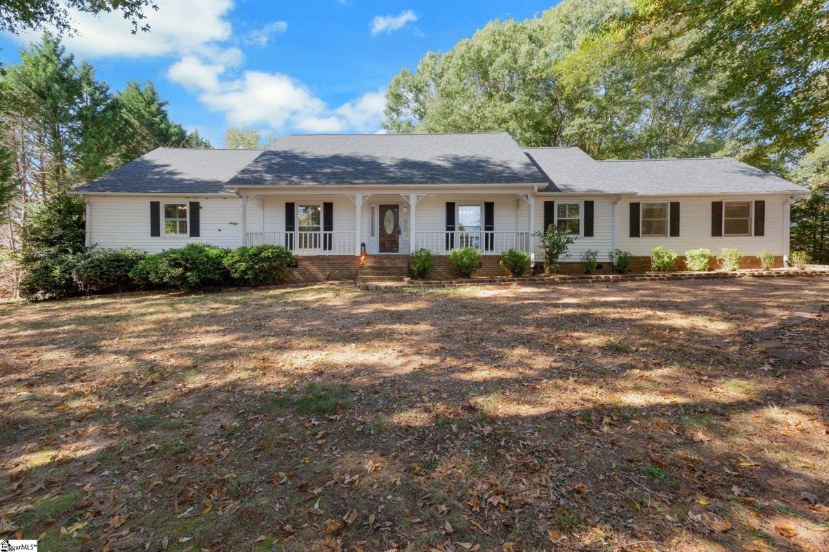 145 Commodore Drive