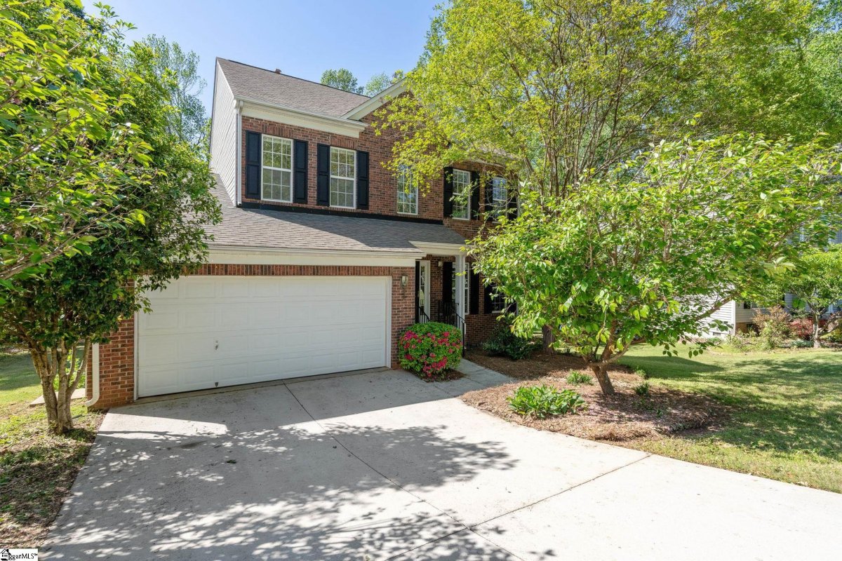 513 Scarlet Oak Drive