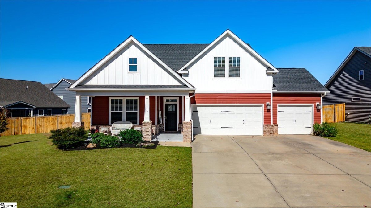 112 Foxbank Circle