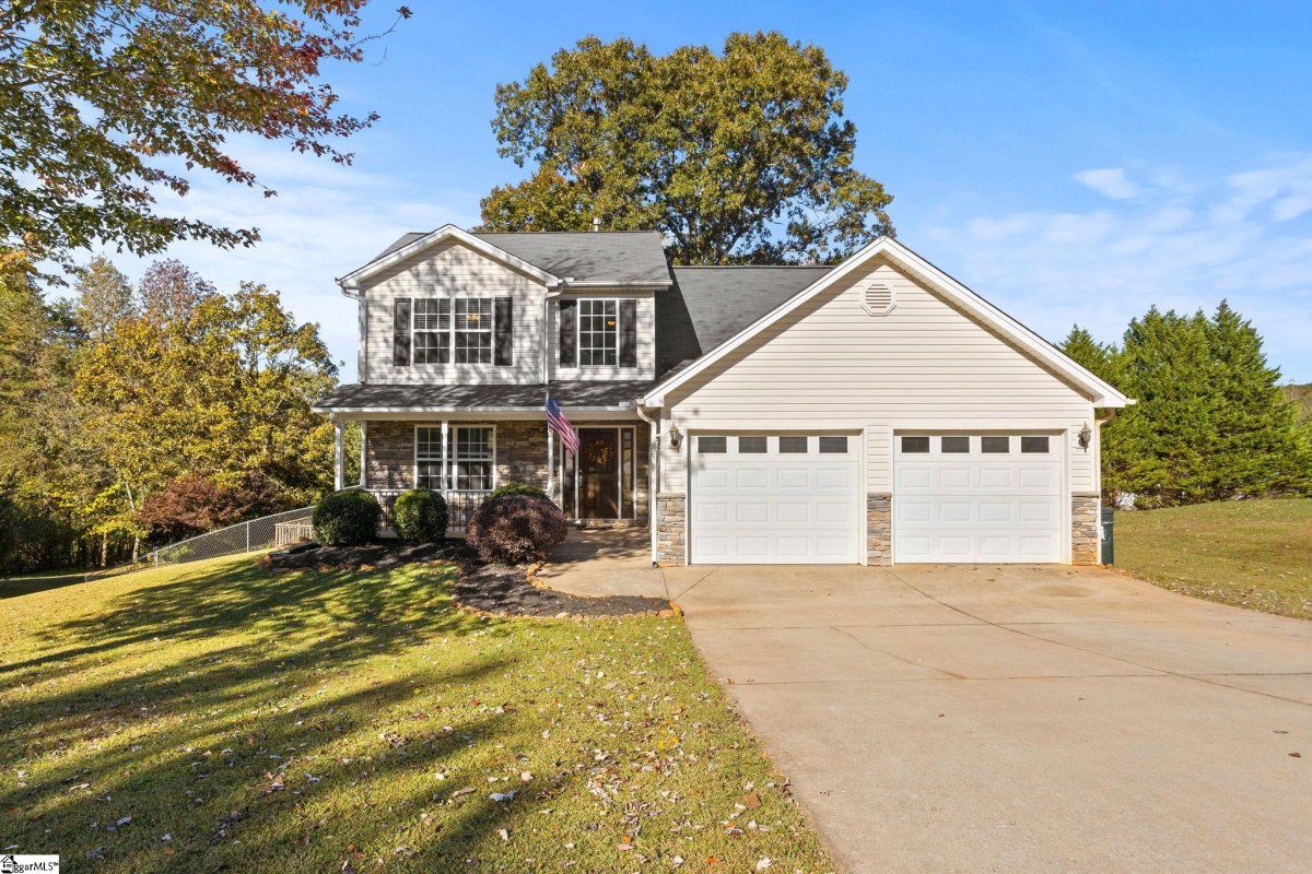 104 Whipple Lane