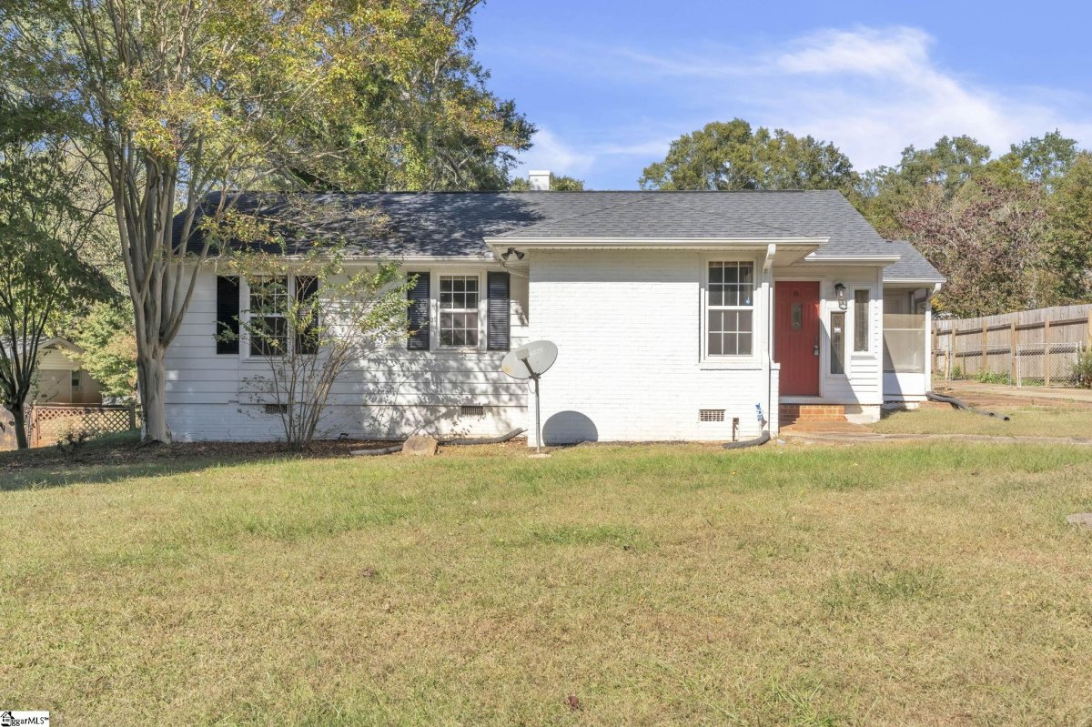 6 Ruby Drive