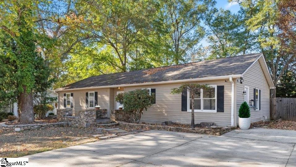 304 Brentwood Way