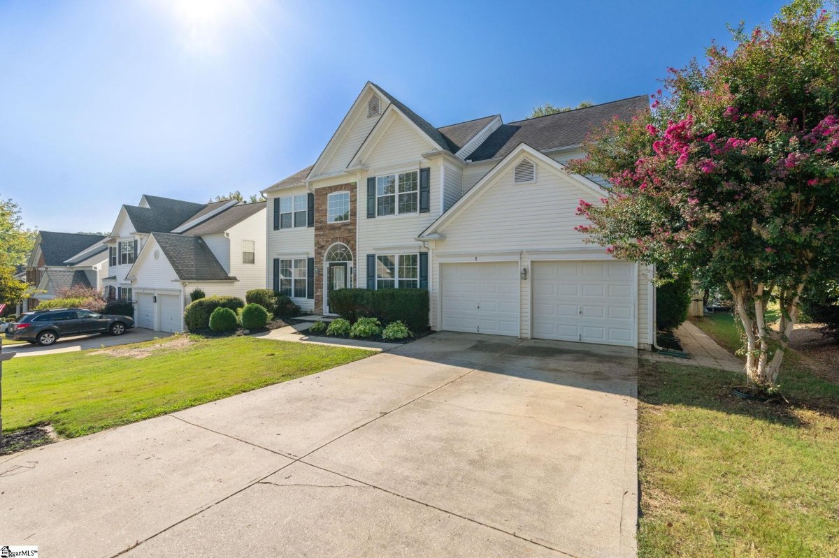 8 Breckenridge Court