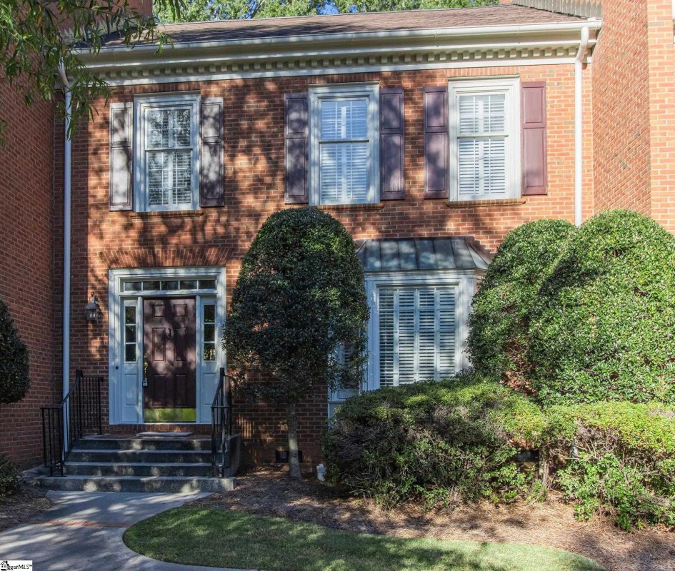 102 Kilkenney Court