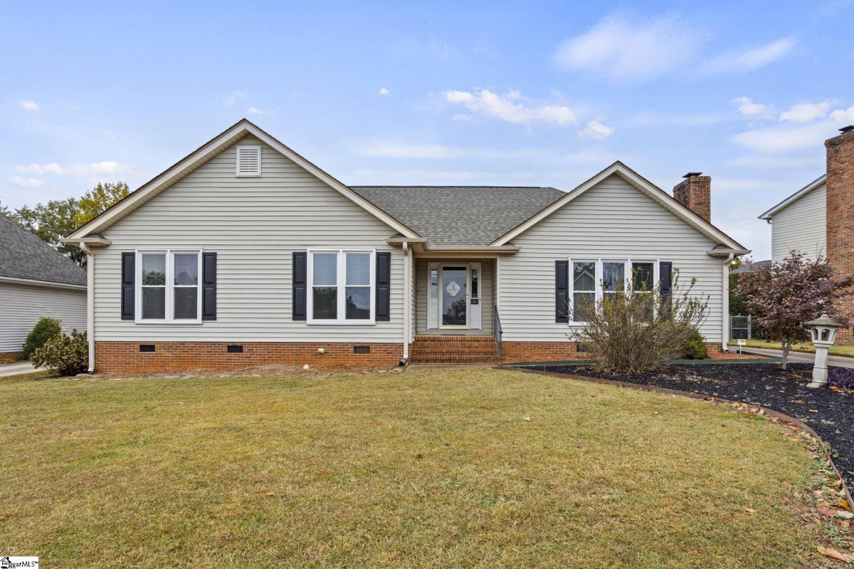 107 Fairview Place
