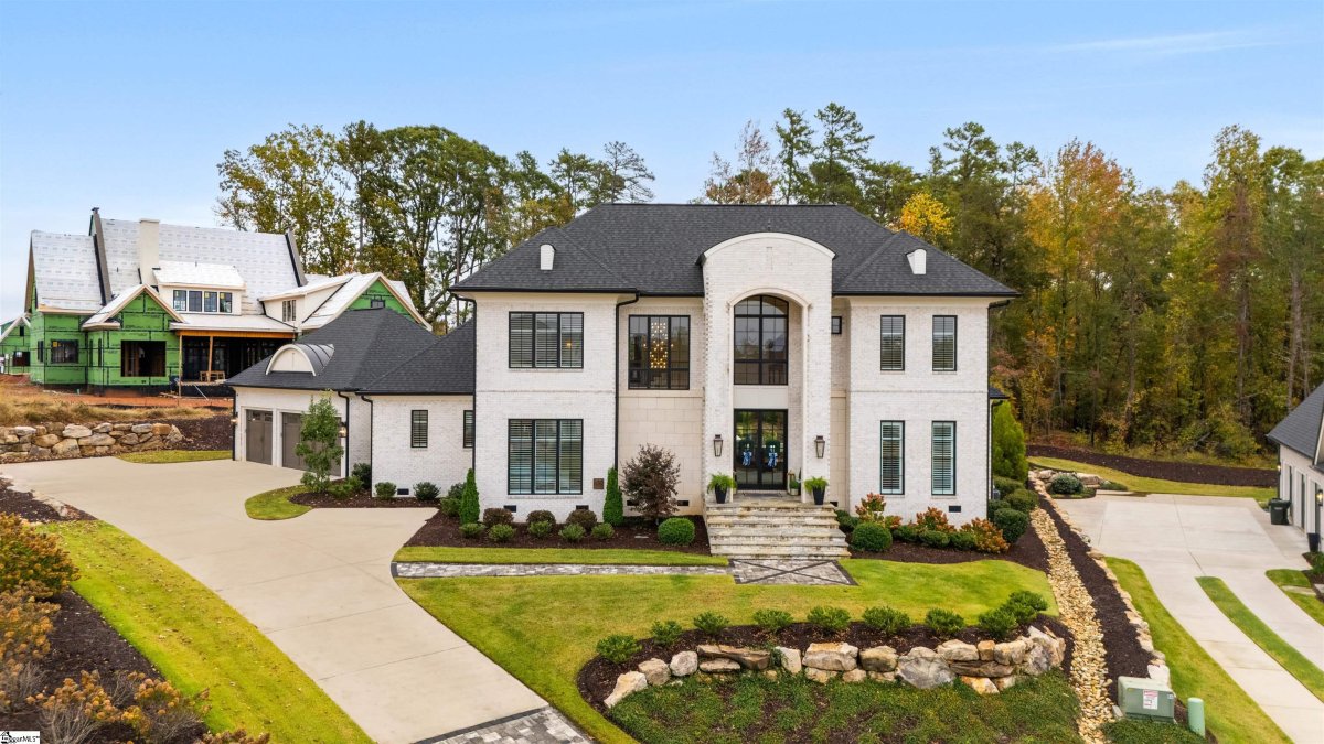 630 Rouen Court