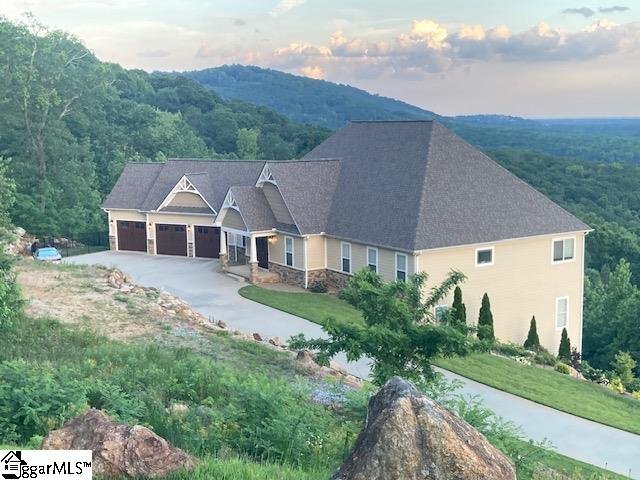 19 Tropicana Court