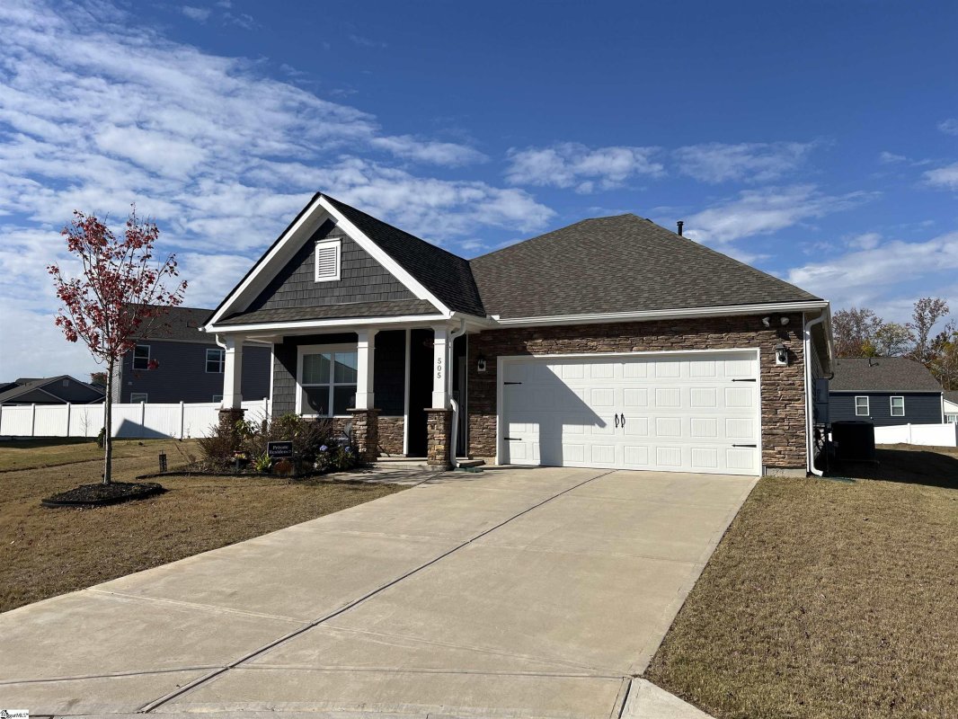 505 Topaz Court