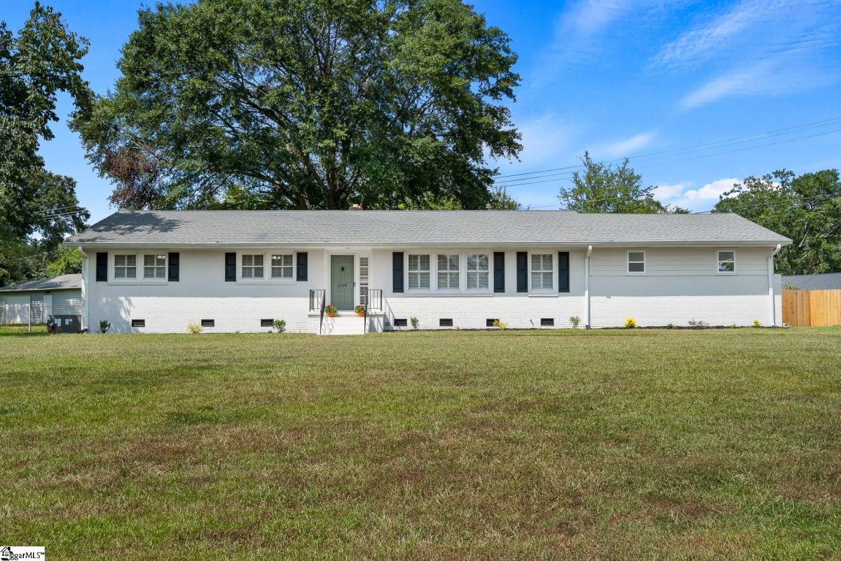 2025 Sheldon Drive