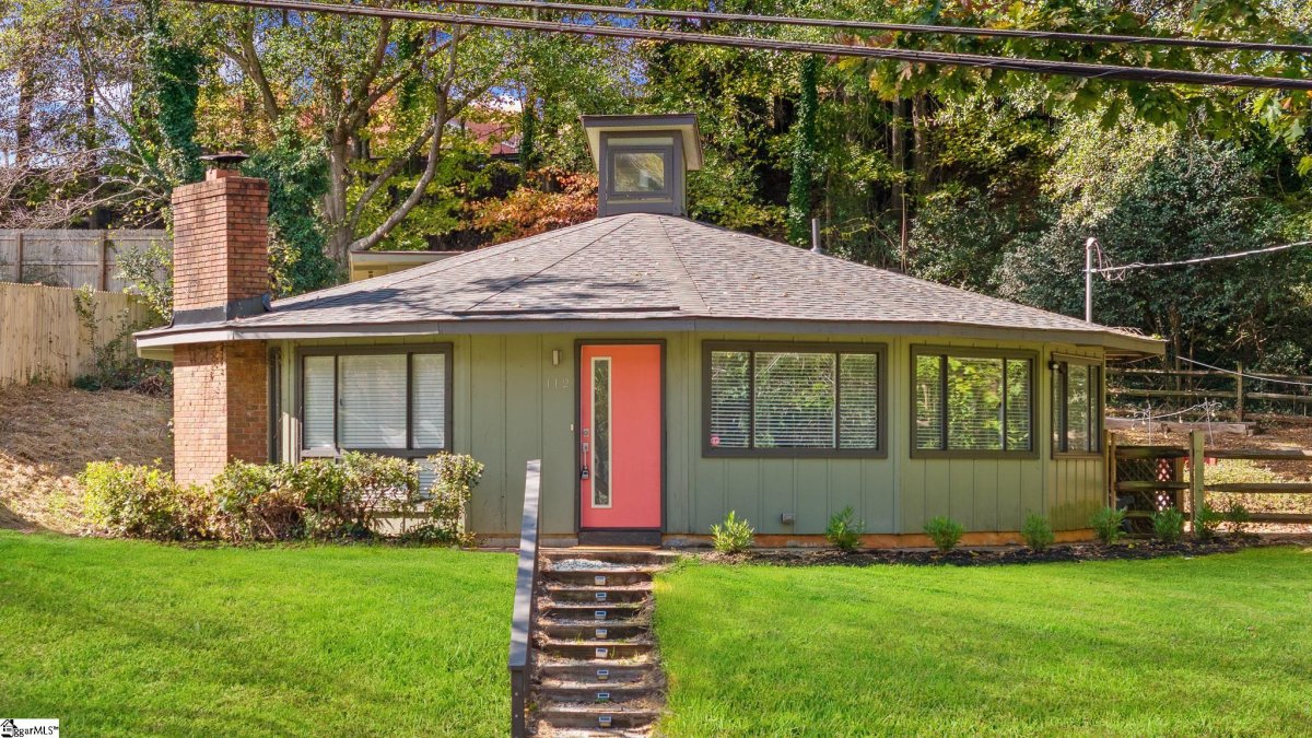 112 Scarlett Street
