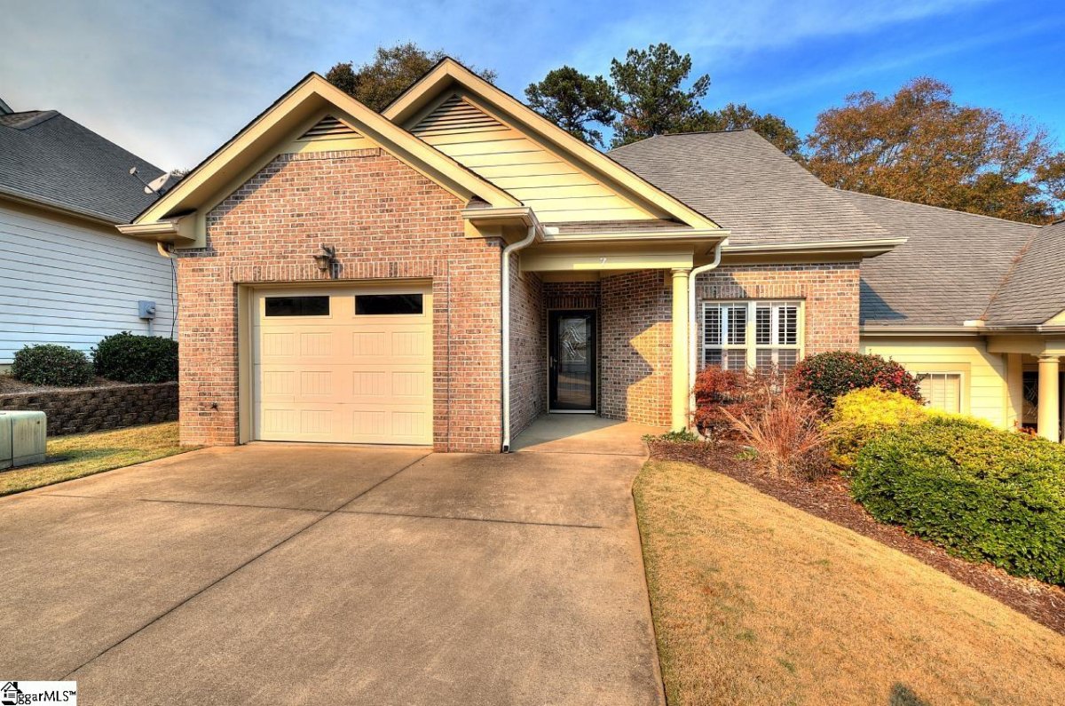 7 Shady Hollow Lane