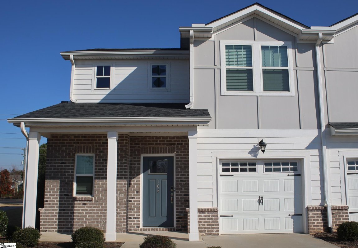 166 Bromes Way