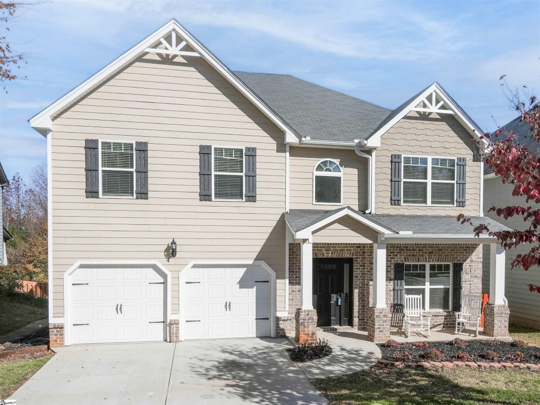 109 River Valley Lane