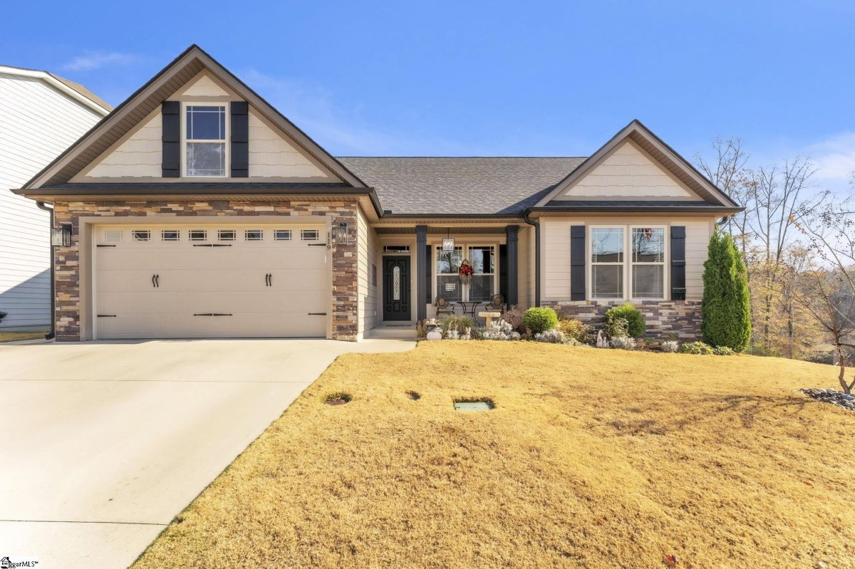 119 Marshfield Trail