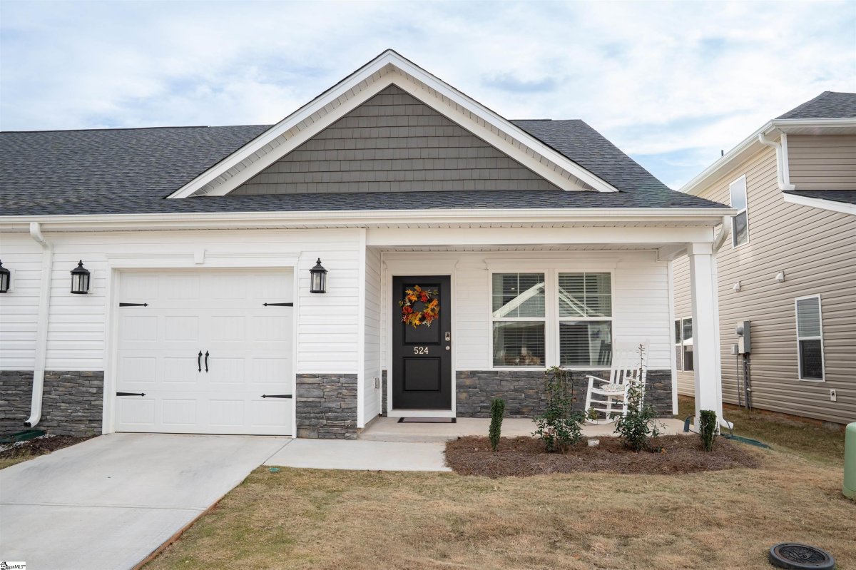 524 Winding Meadow Lane