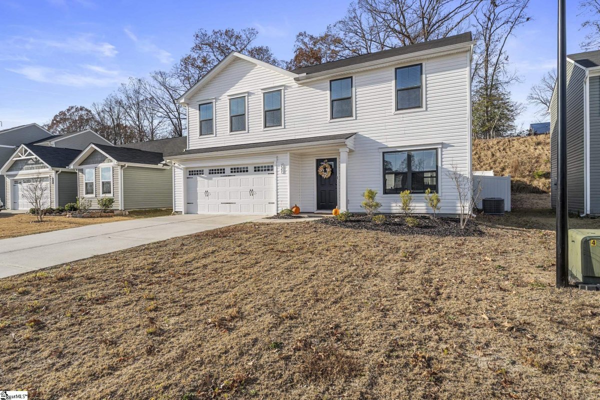 223 Lily Park Way