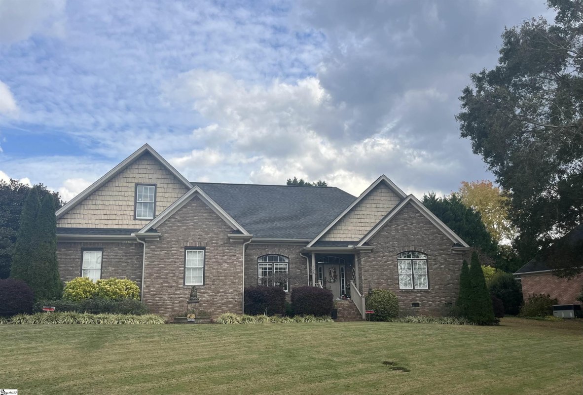 305 Wexford Way