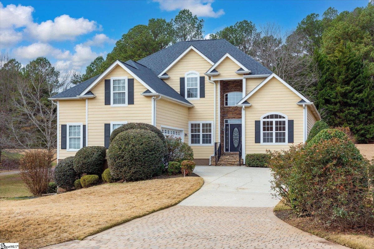 4 Laurelcrest Lane