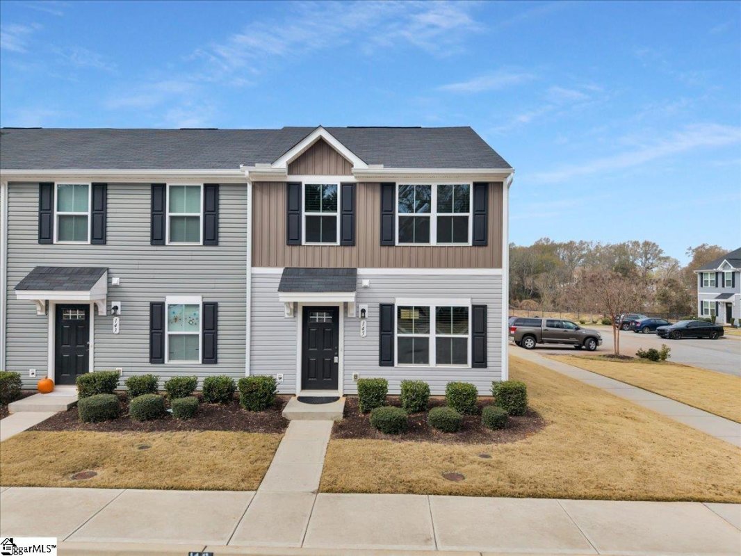 145 Fernside Court