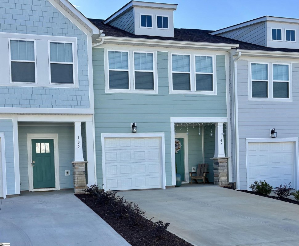 107 Cobden Court