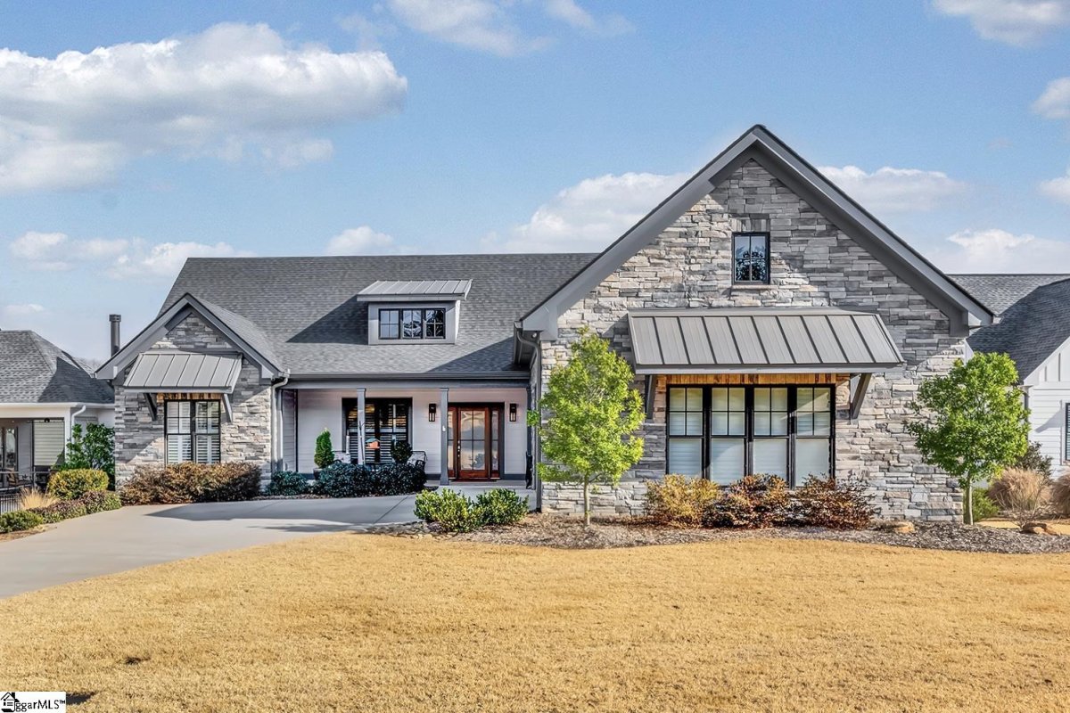 7 Jordan Pond Drive