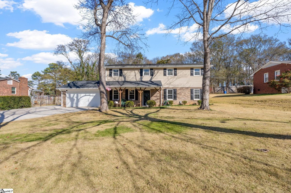 215 Hickory Lane