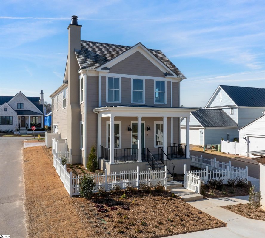 2 Belgard Drive