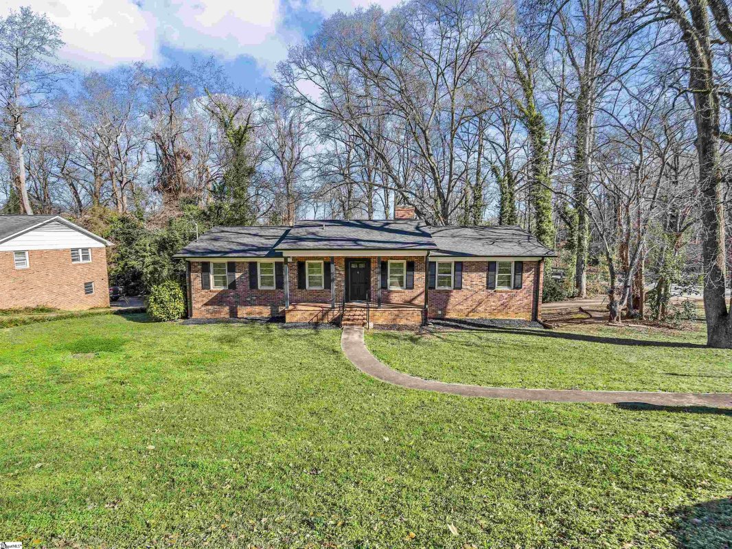 196 Ellington Drive