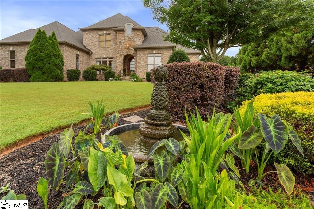 104 Harlond Drive
