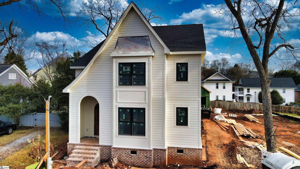 408 Ashley Avenue