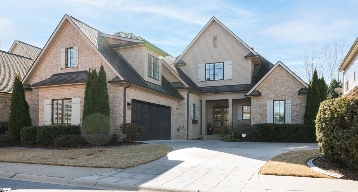 310 Tanoak Court